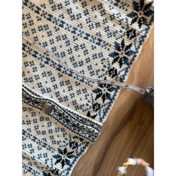 Hasting & Smith Women's Fair Isle Nordic Cardigan Snowflake Wool Sweater Small - Picture 8 of 8